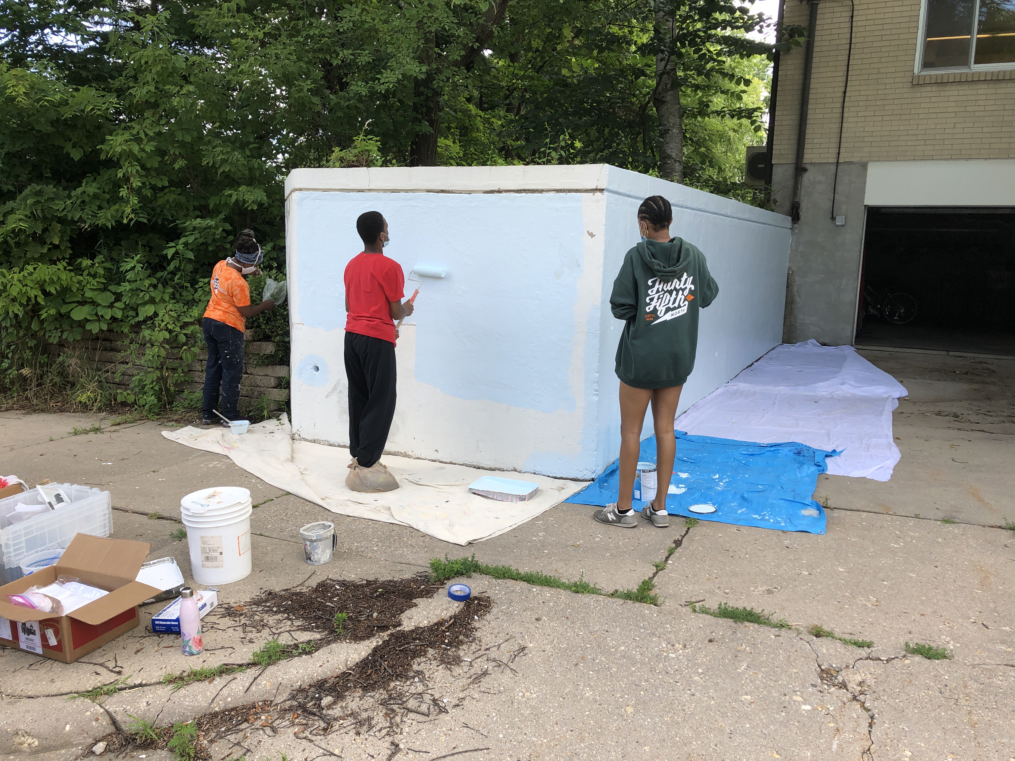 Madison Public Library's Bubbler Making Justice mural residency at Juvenile Court Shelter Home with Emida Roller and Shiloah Coley